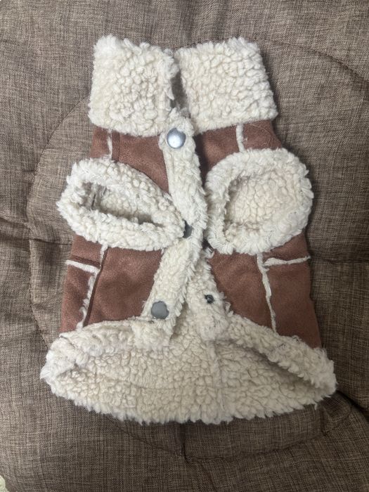 Зимова безрукавка для собачки, зимовий одяг