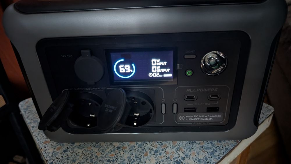 Зарядна станція Allpowers R600