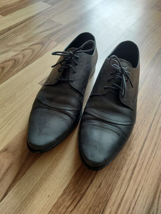 Buty do garnituru r.40
