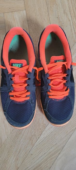 Buty Nike 37,5 Dual Fusion