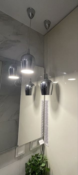Lampy srebrne wiszące