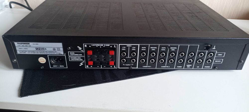 Підсилювач TELEFUNKEN HA-680