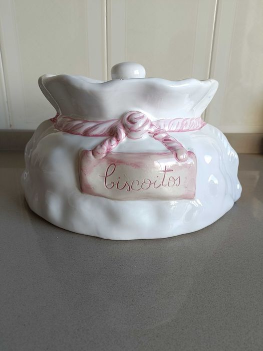 Pote de cerâmica para biscoitos