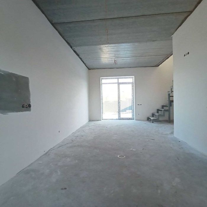 Продаж чистового дуплексу 80 кв.м.