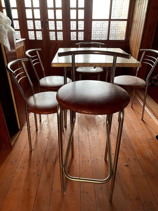 Комплект: стіл Topalit 80×80 +металева основа + 4 стільці MARCO chromу