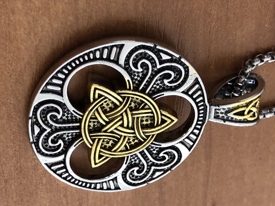 Celtycki Naszyjnik Triquetra