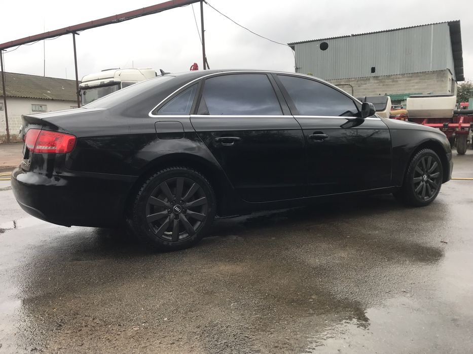 Продам audi a4b8 premium plus