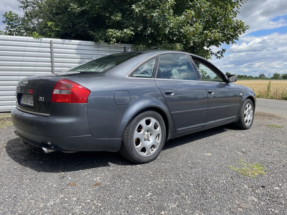 Audi A6 C5  3.0 V6 sedan