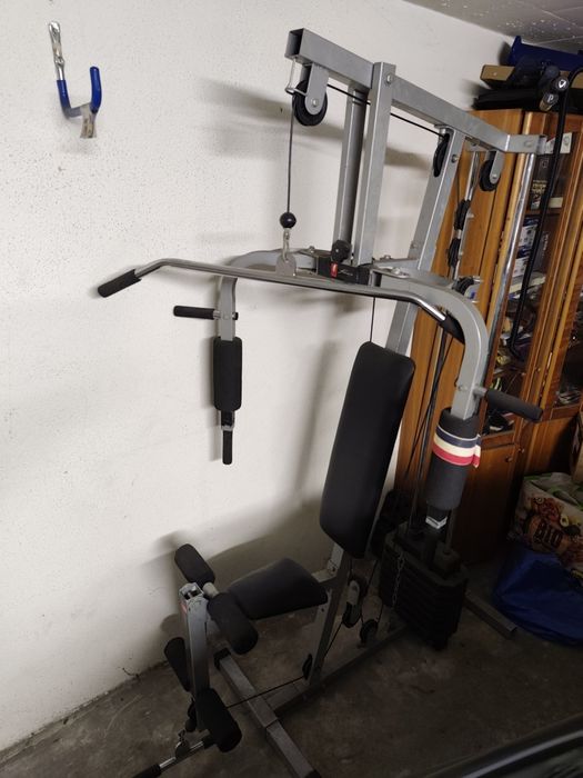 Máquina de musculação multifoçoes
