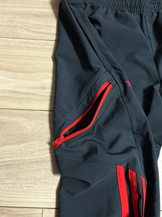 Adidas Bayern Munich Spodnie Dresowe Dresy Rozmiar S
S·Bardzo dobry·ad