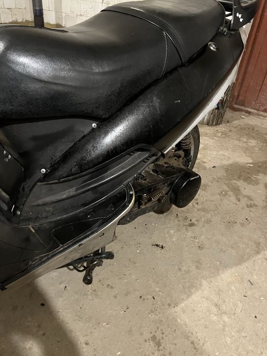 Продам мопед 150 кубів. Присутній торг