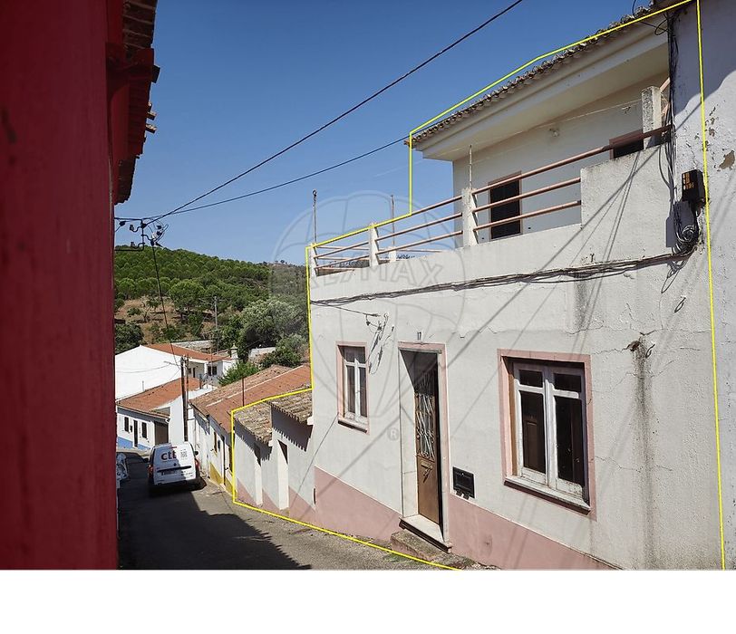 Moradia T5 para venda
