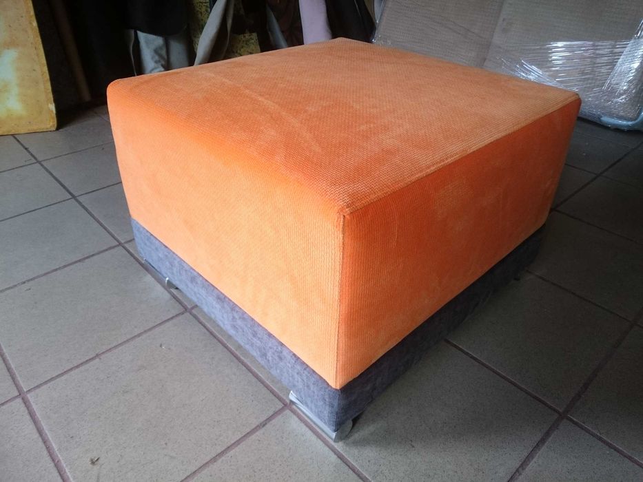 Pufa kwadrat 60 x 60 x42 siedzenie bonell