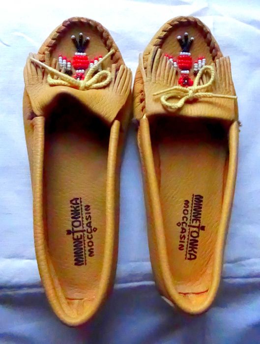 Женские кожаные мокасины"Minnetonka"(Made in Dominican Republic)