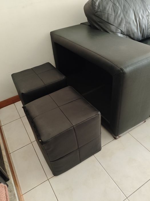Sofá chaise lounge.