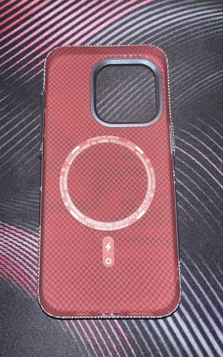 Чехол в стилі PITAKA на iPhone15 pro