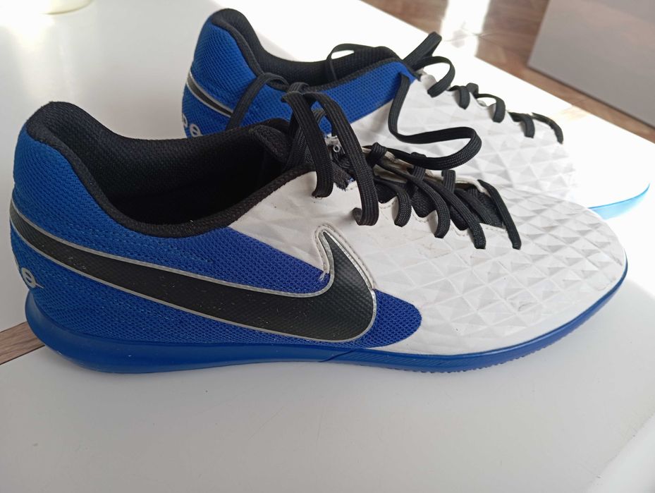 NIKE BUTY HALOWE  męskie tempo legend 8 róż. 44.6