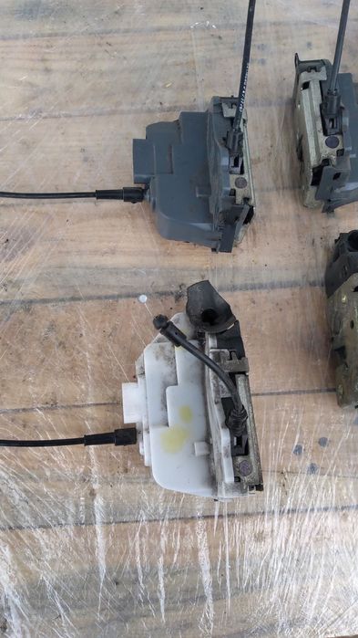 Замок Двери Дверки Рено Меган 2 Renault Megane 2: 500 грн. - Дверні ...