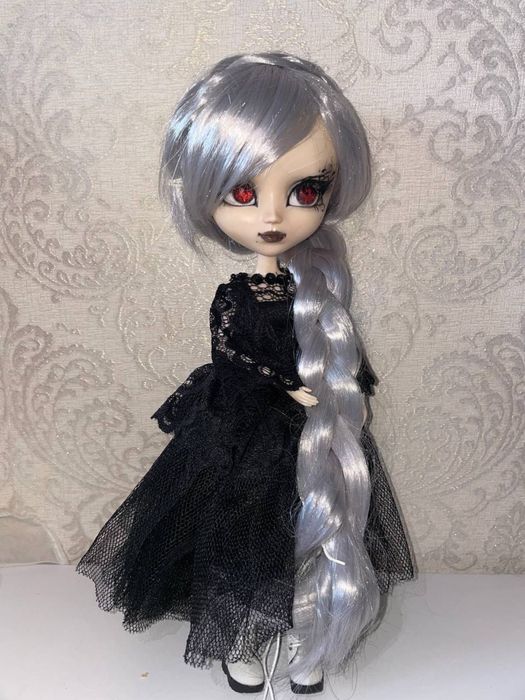 Custom gothic pullip doll Pullip lalka