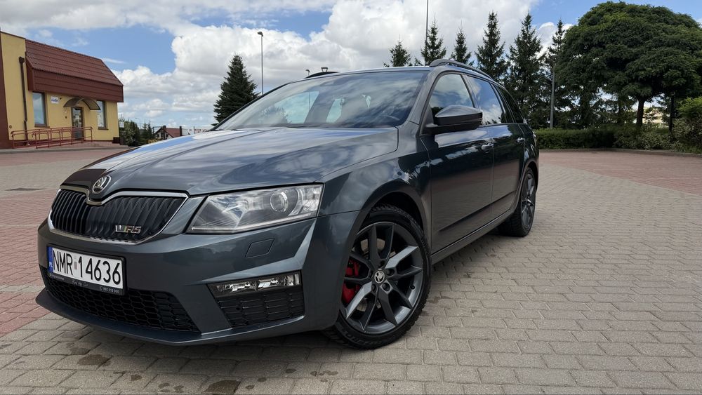 Skoda octavia vrs rok 2015 silnik 2.0 diesel manual ladna zamiana