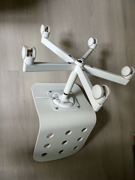 Стілець Ikea (самовивіз)
