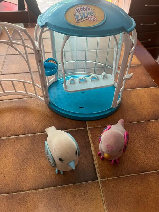 Gaiola de pássaros brinquedo