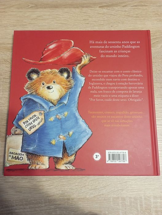 Conjunto Paddington NOVO: 2 Livros + Peluche + Extras (Bertrand Kids)