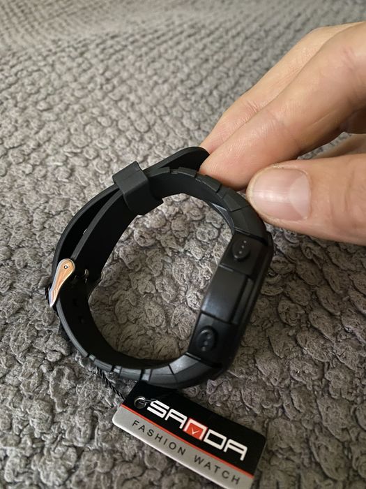 Чоловічий цифровий годинник SANDA