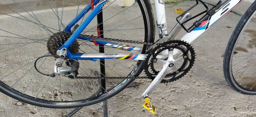 Bicicleta estrada Bh