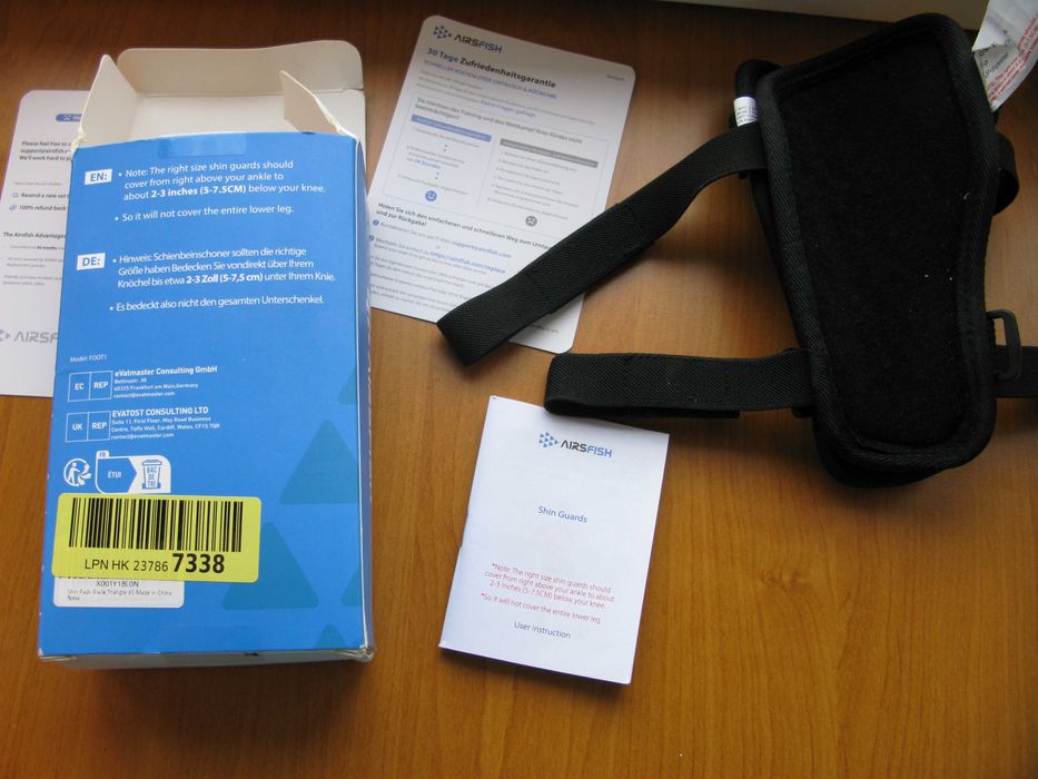 Детские Защитные щитки Airfish Shin Pads ХS.  с  ремнями. Новые