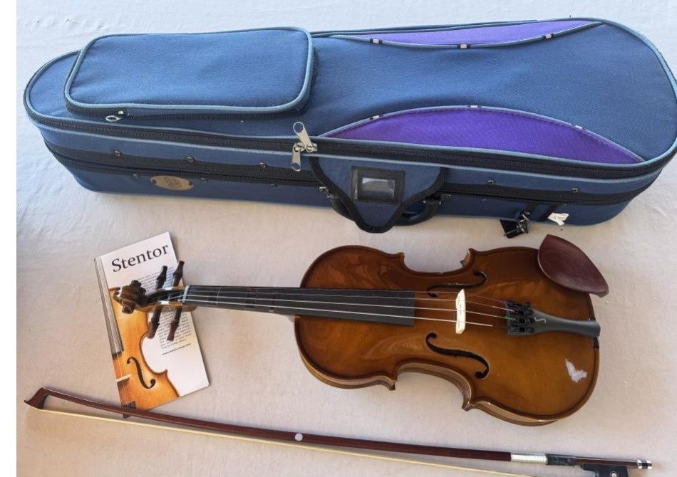 Violino 3/4 com estojo e arco