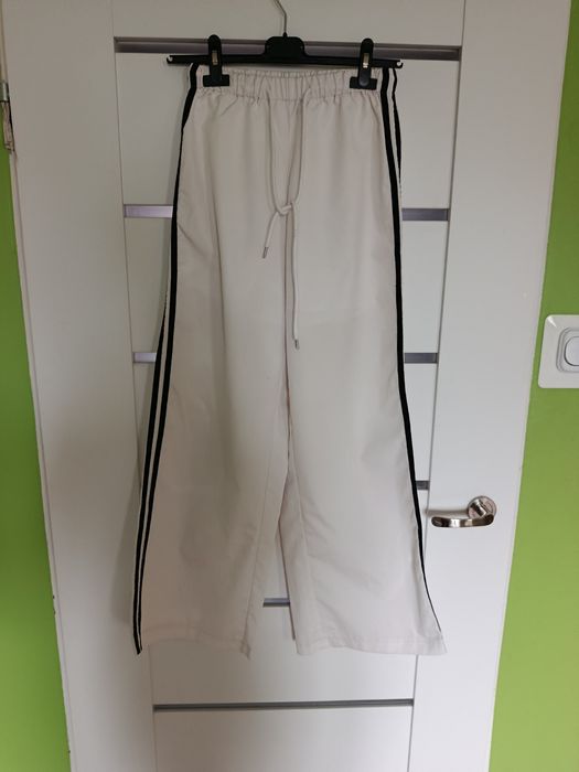 Fajne szerokie spodnie XS