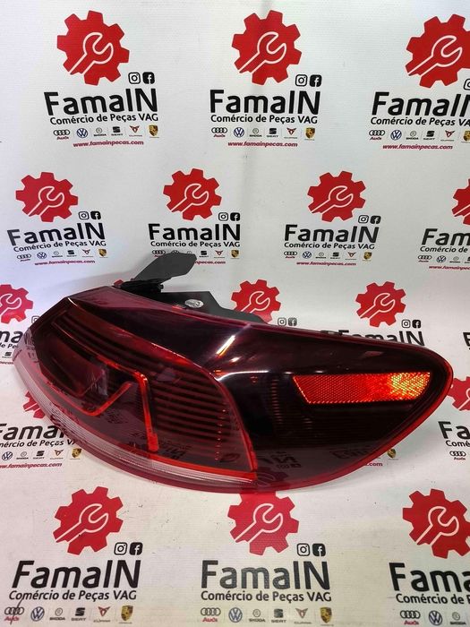Farolim Direito VW CC B7