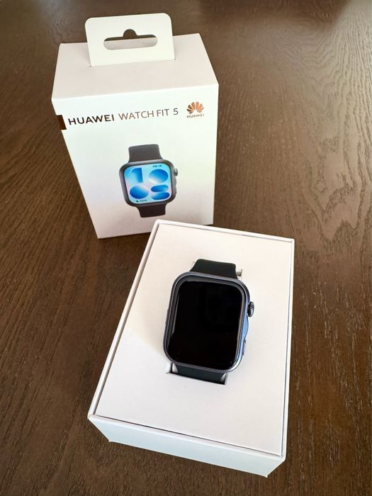 Huawei Watch Fit 5 czarny smartwatch