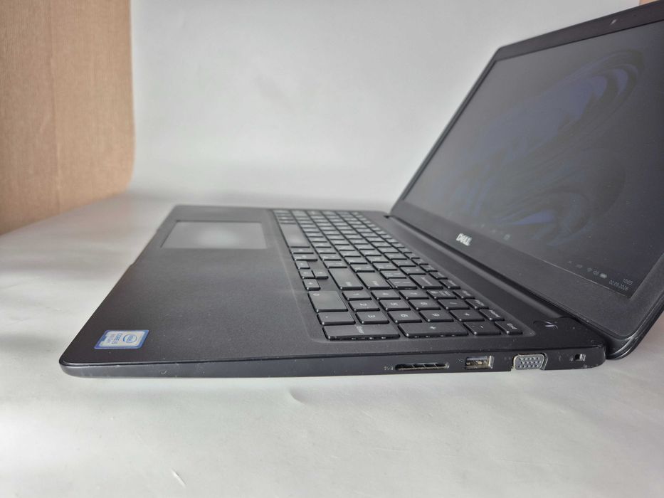 Dell 3500 15,6 FHD  i5-8265U, ОЗУ 8 GB, SSD 256 Gb