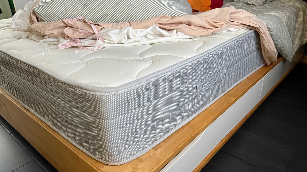 Vendo colchão em excelente estado