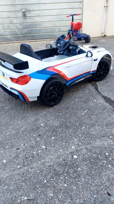 Carro a bateria para criança