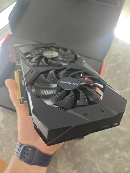 Видеокарта RTX 2060