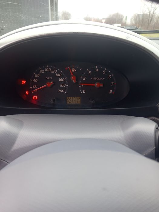 Nissan  Micra 2003р.в 1.24газ/бенз