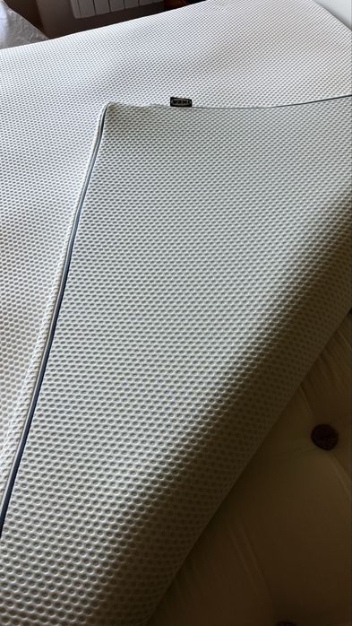 Vendo sobrecolchão ikea - praticamente novo - 180x200cm