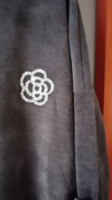 Włoska sztruks grafitowa bluza r 42 44