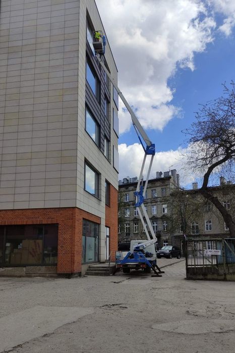 Podnośnik koszowy,zwyżka,podest,kosz,usługi