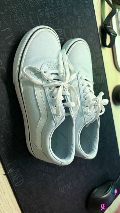 Vendo tenis Vans azuis 38.5