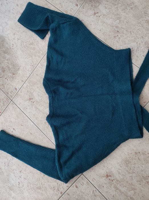 Colete rosa da Mango e bolero azul petróleo S