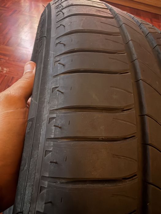Pneu Michelin 255 55 R16 Nunca usado