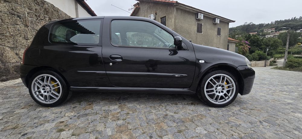 Renault Clio Sport