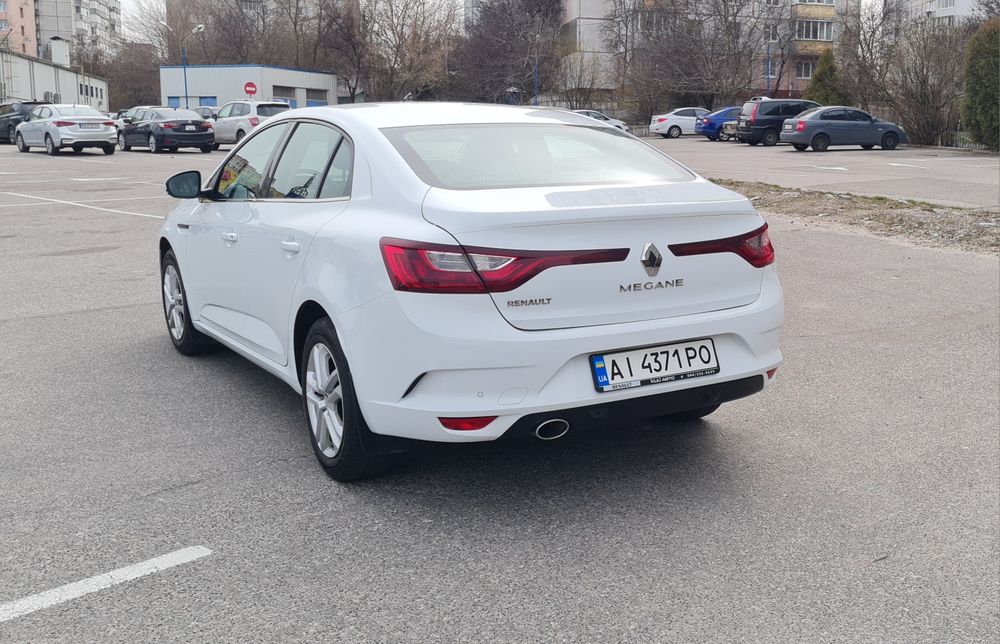 Renault Megane Sedan