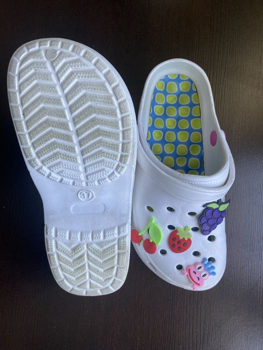 Klapki ala crocsy białe