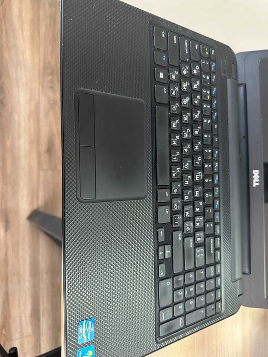 Ноутбук Dell Inspiron 3521 15.6 i3-3217U (1.8 ГГц) RAM 4 ГБ SSD 120 ГБ