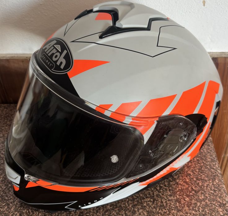 Vendo capacete de mota M